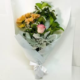 Daily Bouquet Refined Radiance in Bloom