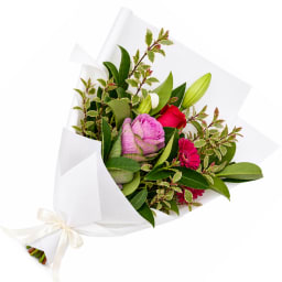 Lavish Blooms Bouquet
