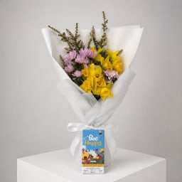 Daily Bouquet - Spring pop with pink petals