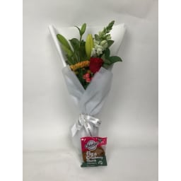 Daily Bouquet - Red rose, golden hour
