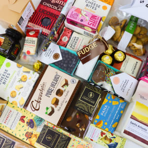 Surprise Me Hamper – Signature (No Alcohol) - Standard