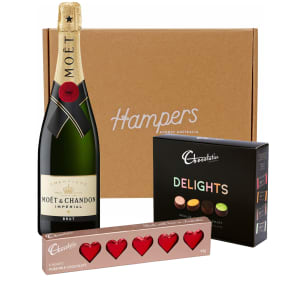 Just Right Moet Gift Hamper