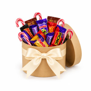 🎄🍫 Christmas Chocolate Favourites Hat Box 🍫🎄. - Standard