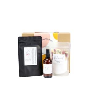 Weekend Ritual Flower Bomb Hamper