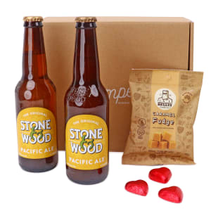 Stone & Wood Fudge Treats Hamper - Standard