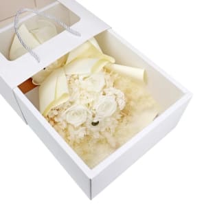 Preserved White Posy
