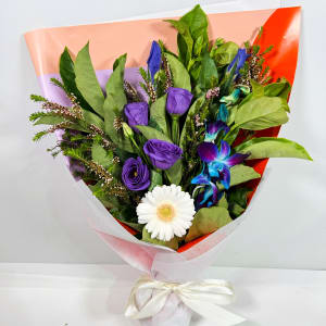 Daily Bouquet Whispers of Elegance