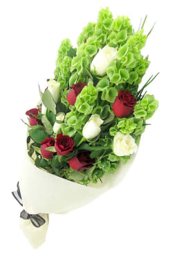 Yuletide Bouquet - Standard