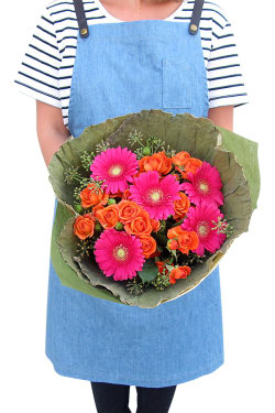 Vivacious Posy - Standard