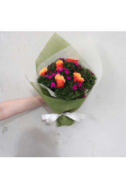 Ray of Sunshine Posy - Standard