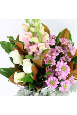 Angel Kisses in a Vase - Standard