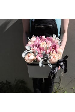 Rhapsody Of Roses - Standard