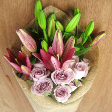 Roses & Lilies Subscription - Standard