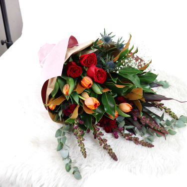 Premium Seasonal bouquet - Standard