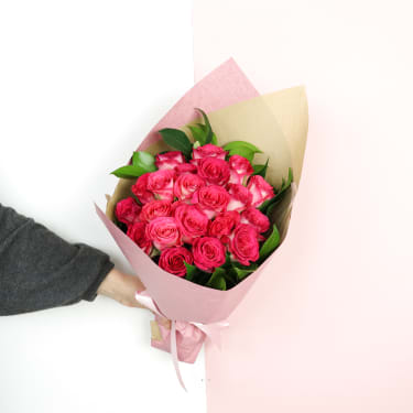Deluxe Rose Subscription - Standard