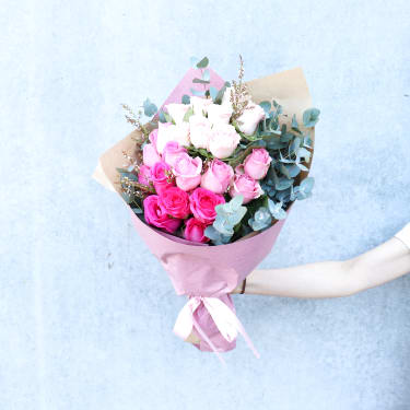 Tonal Mixed Rose Subscription - Standard