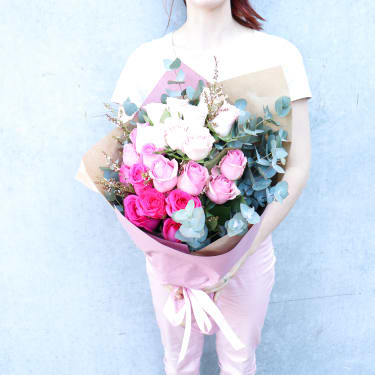 Tonal Mixed Rose Subscription - Standard