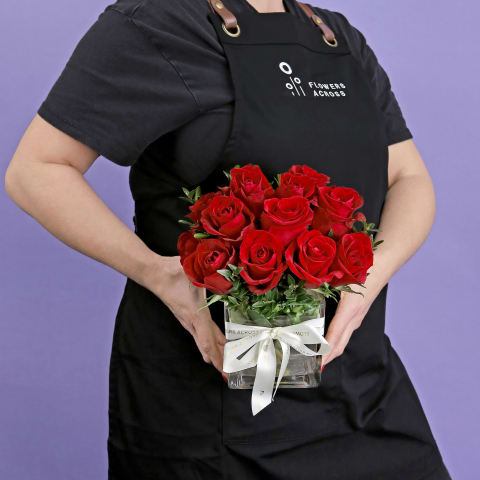 Rose's Vase - Standard 1