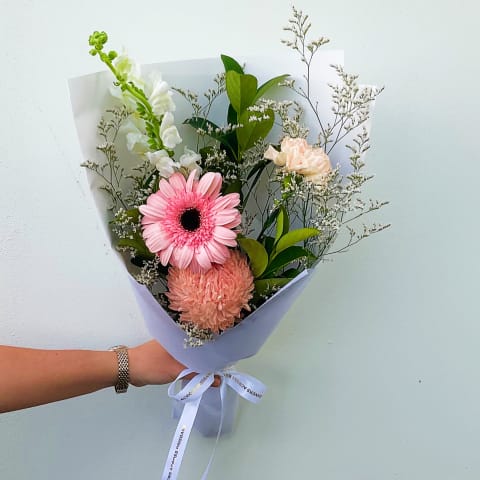 Daily Bouquet Breezes of Beauty - Standard 0