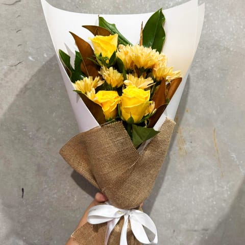 Daily Bouquet Timeless Romance in Bloom ❤️🌸✨ - Standard 0