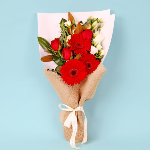 Puppy Love Bursting Blooms - Standard 0