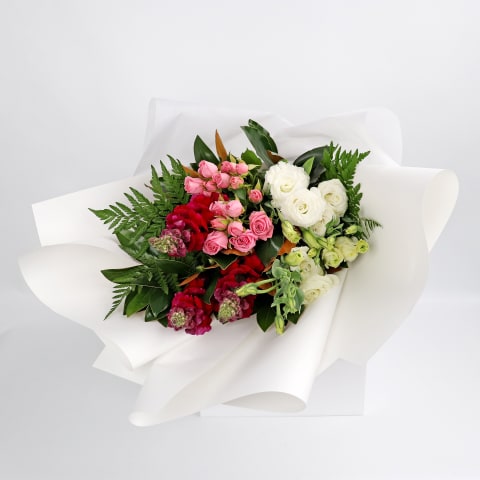 Rosy Dreams Bouquet - Standard 1