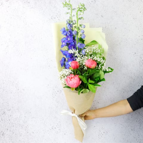 Blue Sky Blush Flower Posy - Standard 2