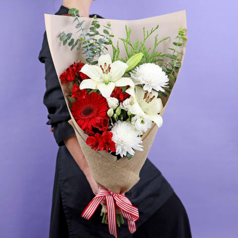 Christmas Celebrations Bouquet - Standard 1
