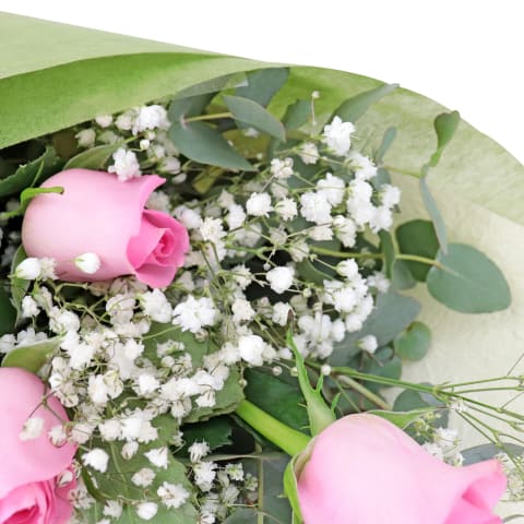 Rambling Pink Roses Bouquet - Standard 3