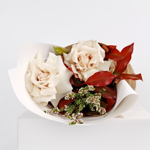 Dots Of Love Posy - Standard 3