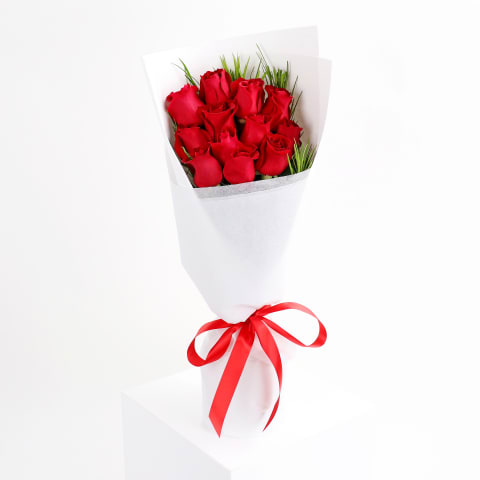 Valentine's 12 Red Rose Bouquet - 12 Roses (One Dozen) 2