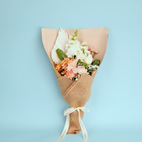 Feelin' Peachy Bouquet - Standard 0