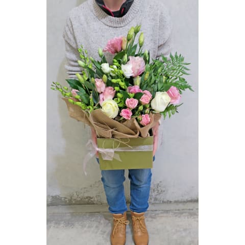 Whispers Of Love Flower Box - Standard 4