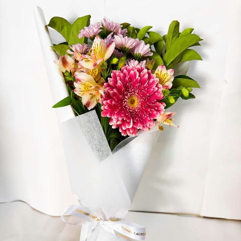 Daily Bouquet Pure Petal Elegance 🌸 - Standard 0