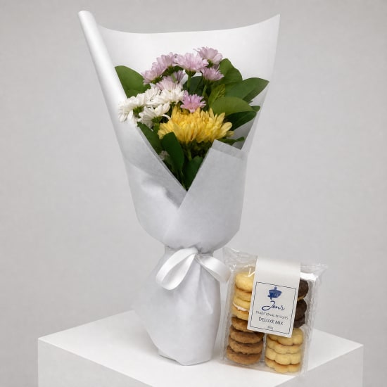 Daily Bouquet - Pastel spritz and biscuit bliss - Standard