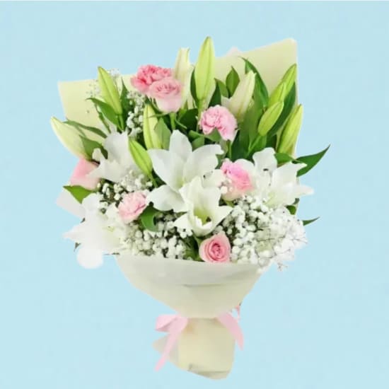 Song Of My Heart Bouquet - Standard