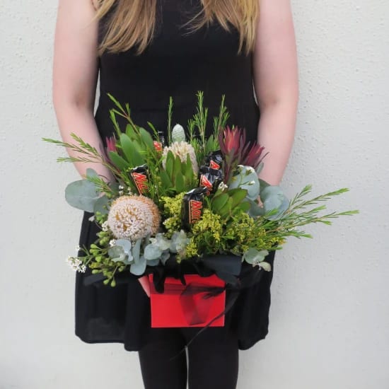 Satisfy Bloom Box With Mars Bar Picks - Standard