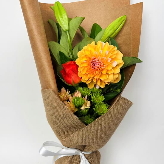 Daily Bouquet Rustic Romance in Bloom - Standard