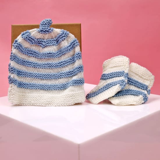 Beanie & Booties Blue - Standard