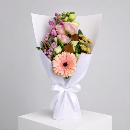 Daily Bouquet - Soft peach glow and lilac flutter - Standard