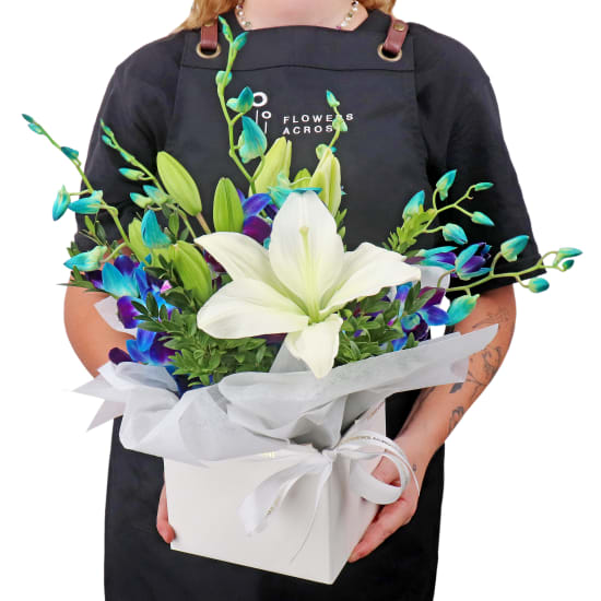 Blue Making Magic Posy Box - Deluxe (view 3 of 5)