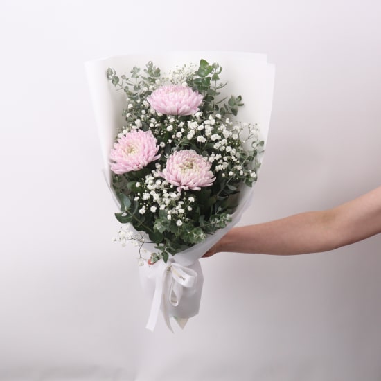 Pink Darling Disbuds Bouquet - Standard