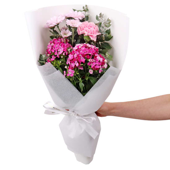 Sweet Pink Petite Posy - Standard