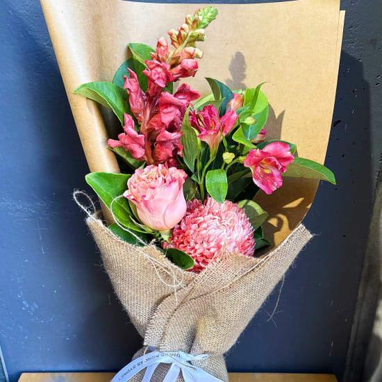 Daily Bouquet — Fall in Love with David Austin Rose Elegance - Standard