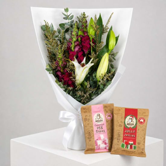Daily Bouquet - Red snap, white bloom, candy stash - Standard