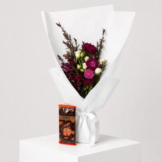 Daily Bouquet - Brisbane twilight with choc orange - Standard