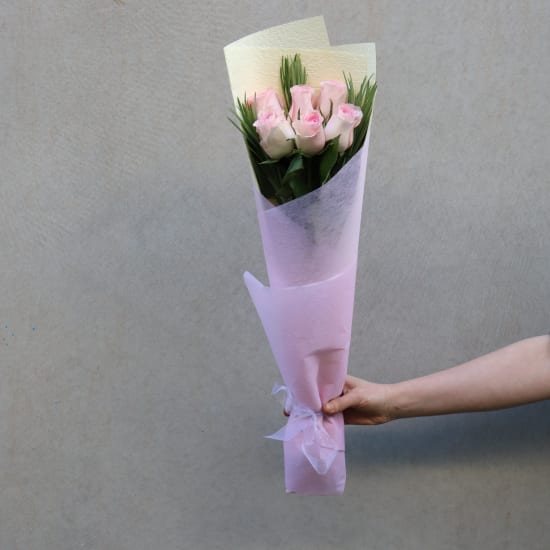 Soft Pink Rose Bunch - Standard