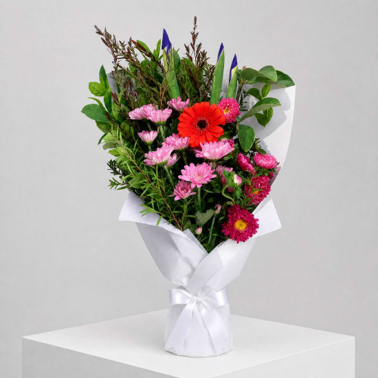 Daily Bouquet - Blue iris and pink firecracker - Standard