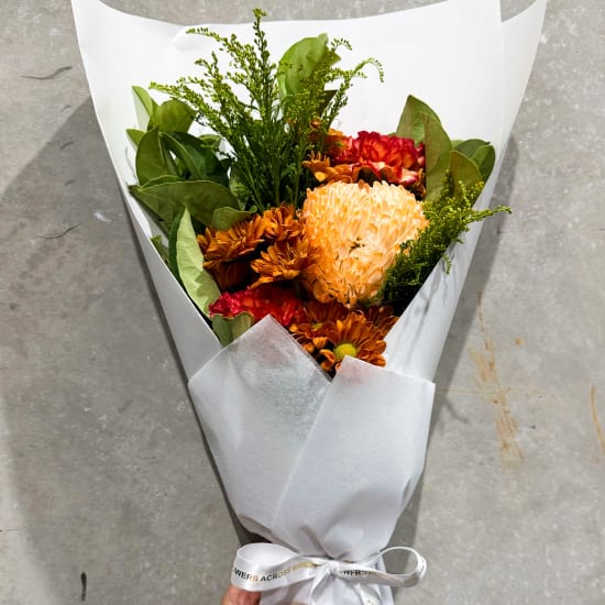 Daily Bouquet Sunset Glow Posy 🧡🌸✨ - Standard