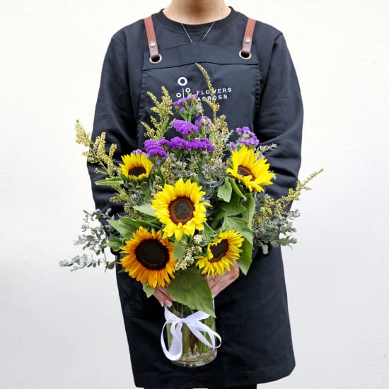 Shining Bright Vase  - Premium